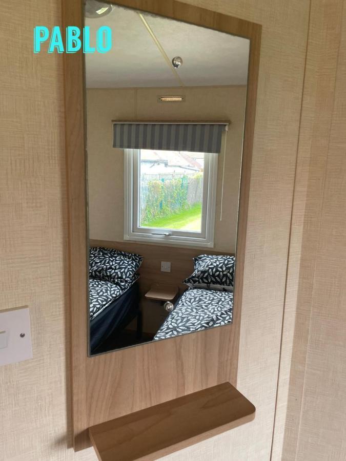 Towyn Six Berth En Suite Caravan Rhyl Luaran gambar
