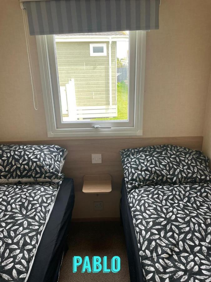 Towyn Six Berth En Suite Caravan Rhyl Luaran gambar