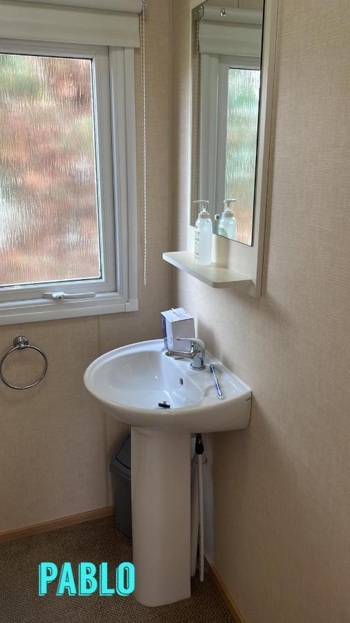 Towyn Six Berth En Suite Caravan Rhyl Luaran gambar
