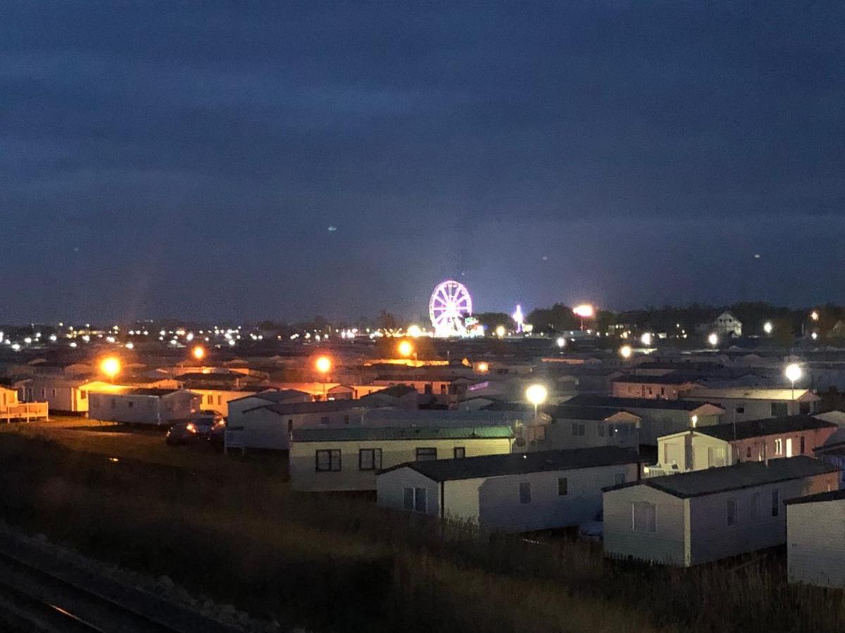 Towyn Six Berth En Suite Caravan Rhyl Luaran gambar